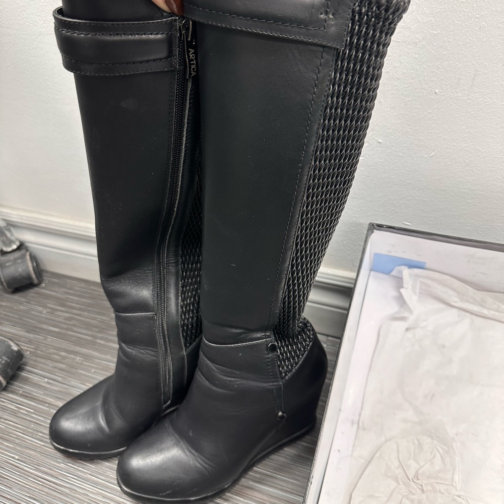Artica Black Knee-High Wedge Boots